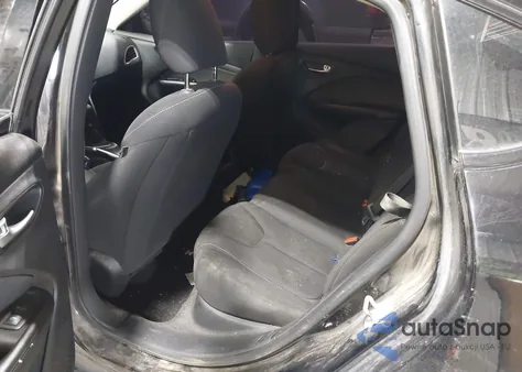 2013 Dodge Dart Sxt z USA, uszkodzony, nr VIN 1C3CDFBA3DD332740